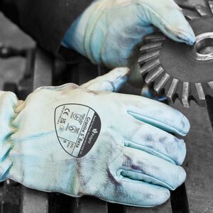 Granite 5 Beta Leather Glove Green - Indigo Supplies Ltd