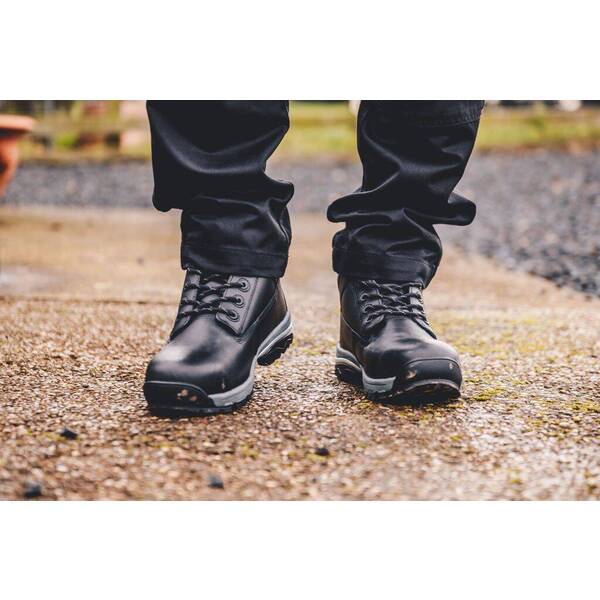 JCB Workmax Boot Black - Indigo Supplies Ltd