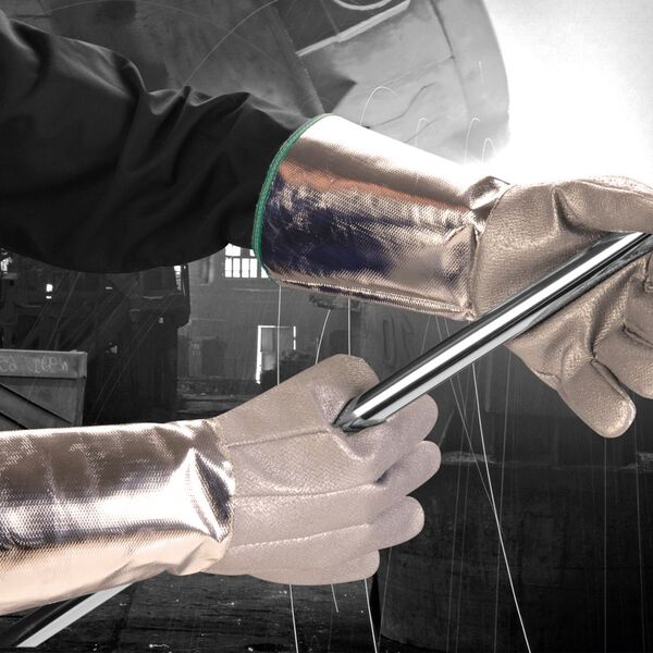 Foundary Heatbeater Glove - Indigo Supplies Ltd